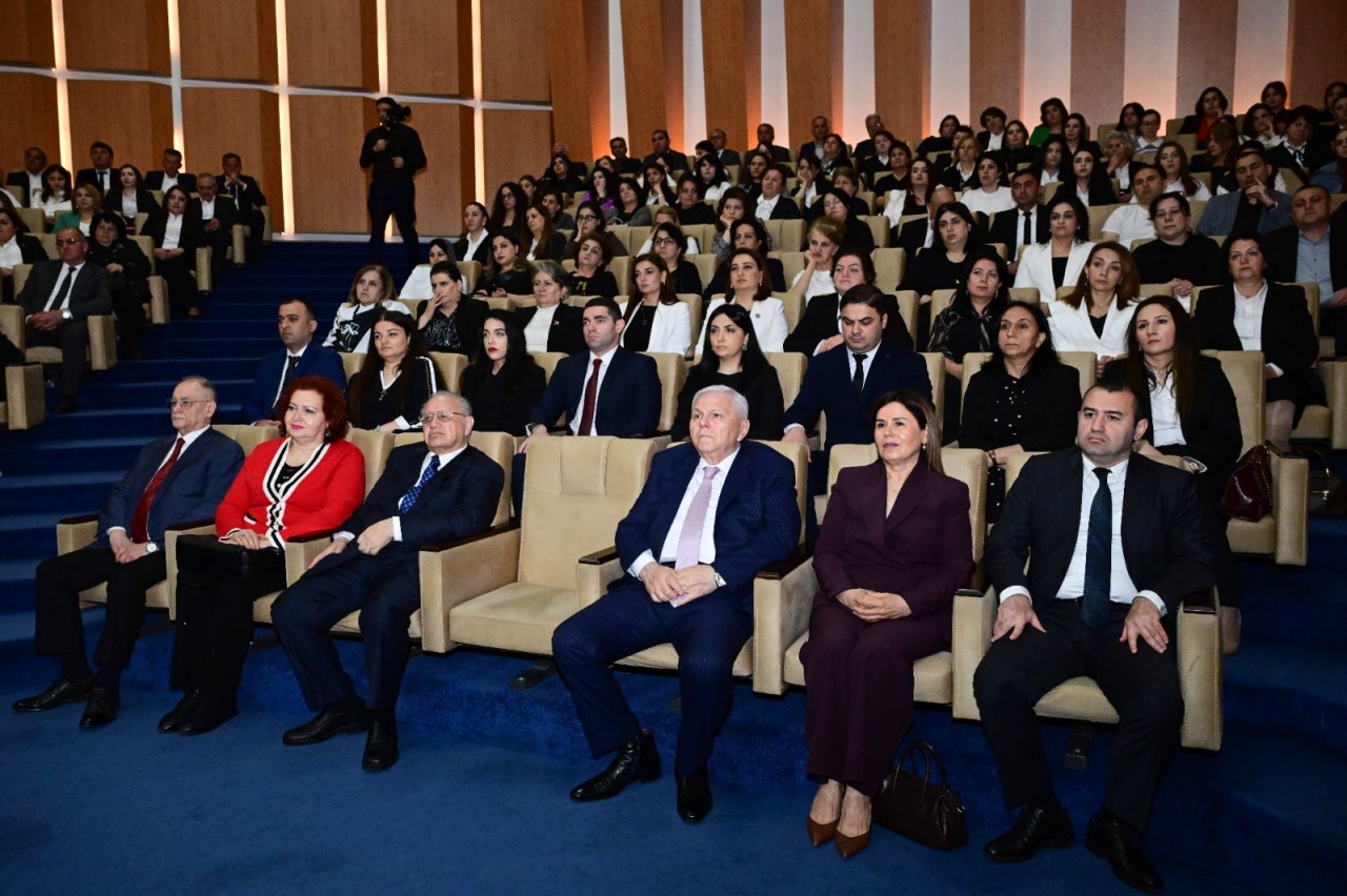 “Ümummilli Lider Heydər Əliyev və Azərbaycanın mədəniyyət dəyərləri” mövzusunda tədbir keçirildi - FOTOLAR